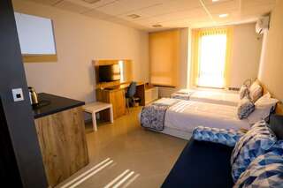 Отель Стаи за гости - Пентагон Кырджали Двухместный номер с 2 двуспальными кроватями-5